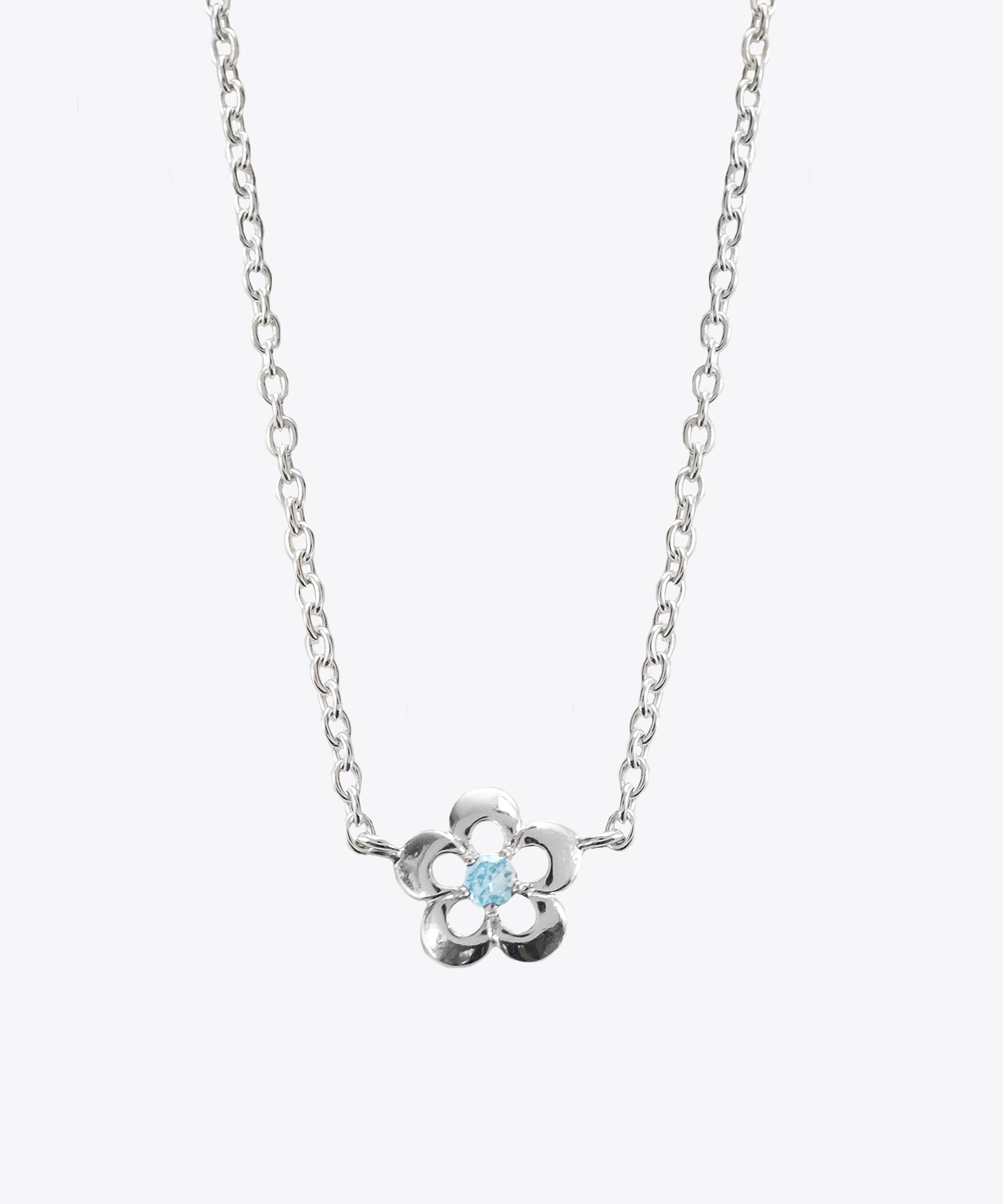 SHAMI - 
        
          
            Aquamarine Cutout Daisy Necklace