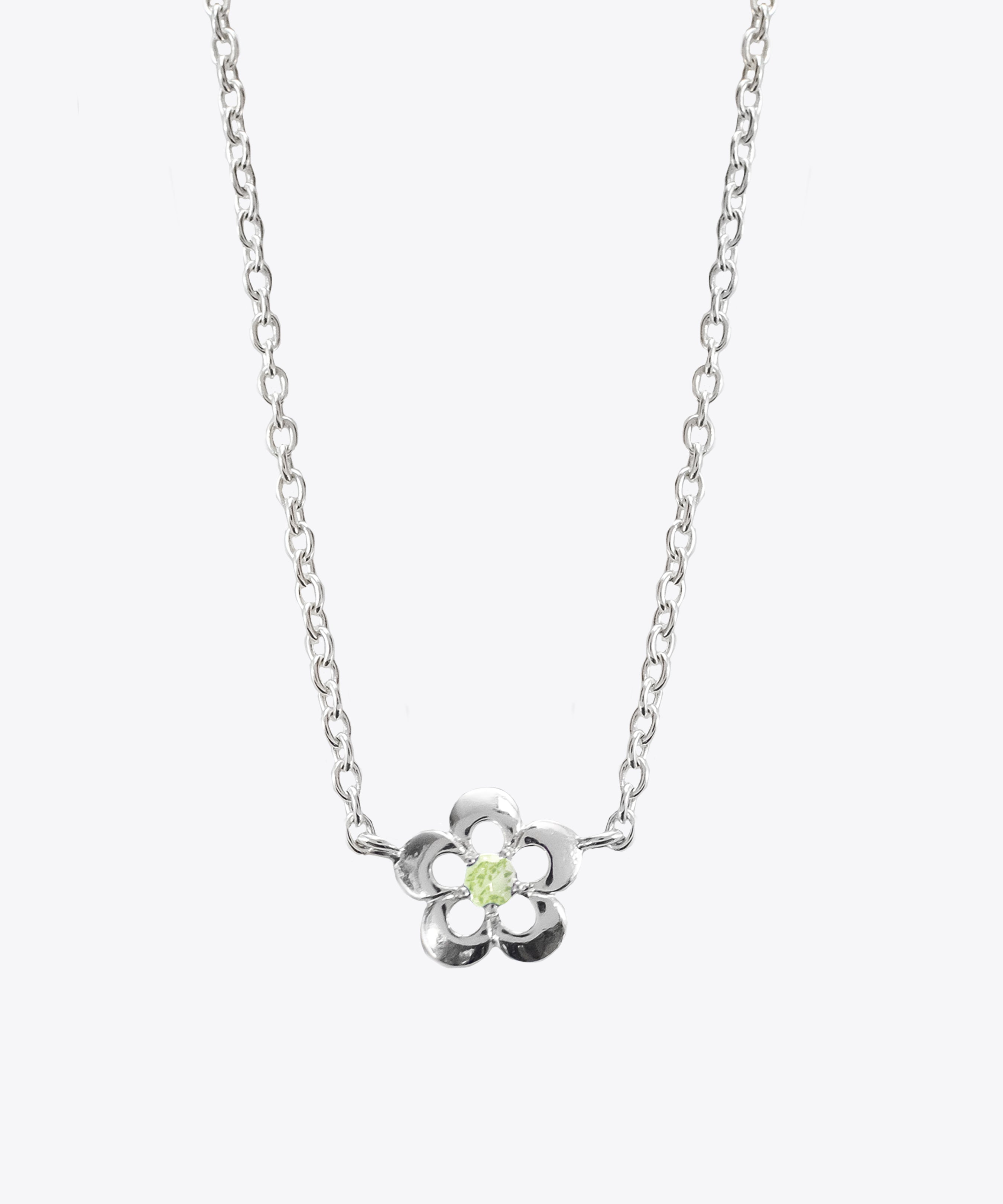 SHAMI - 
        
          
            Peridot Cutout Daisy Necklace