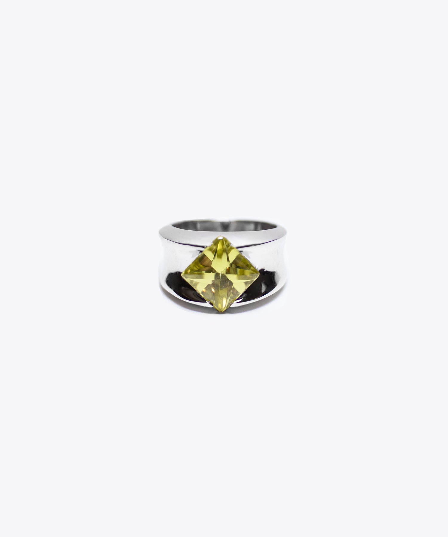 SHAMI - 
        
          
            The Petro Chartreuse Ring