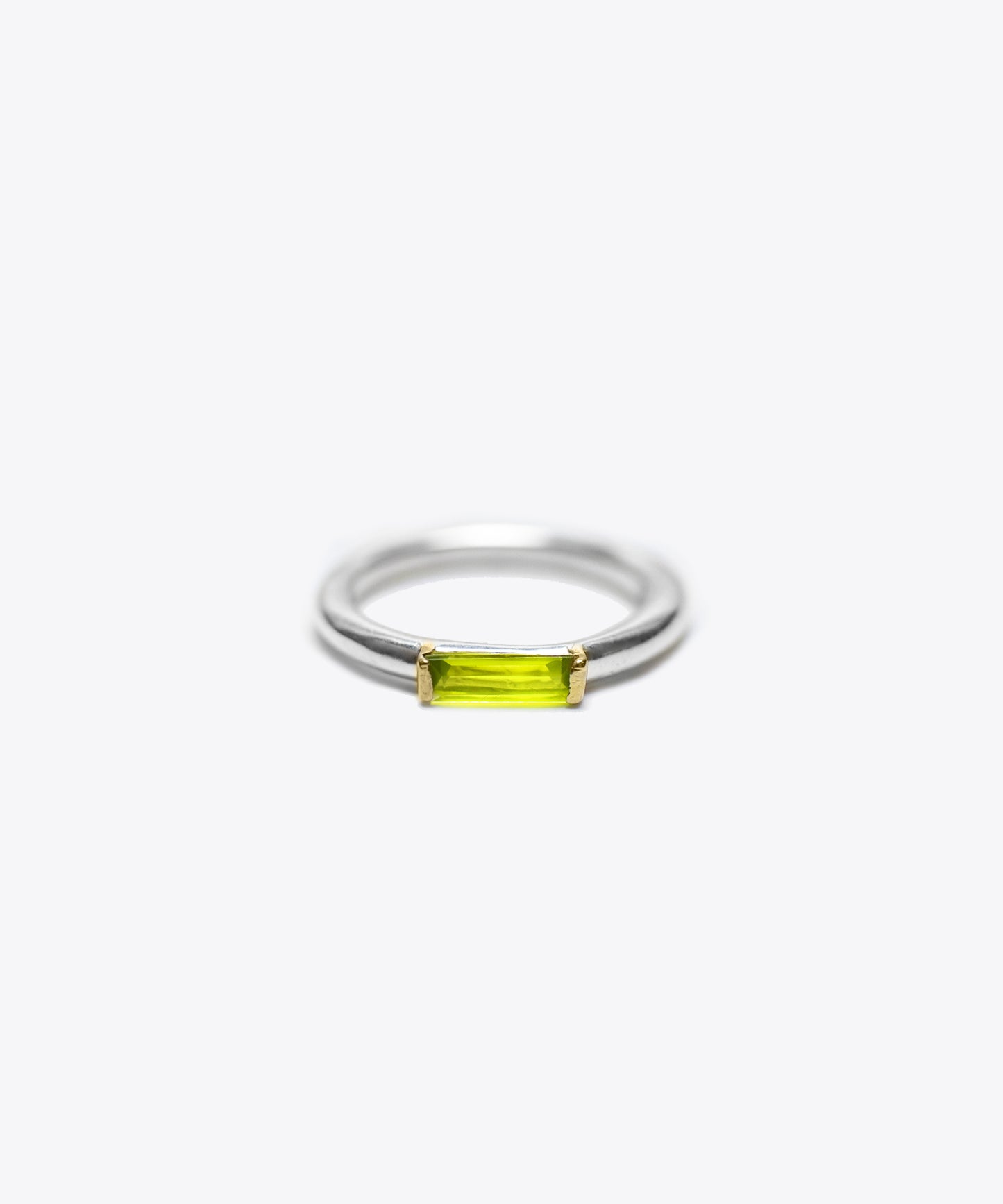 Dainty Baguette Peridot Ring