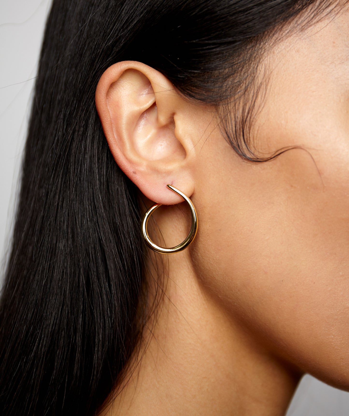 Rhea Earrings