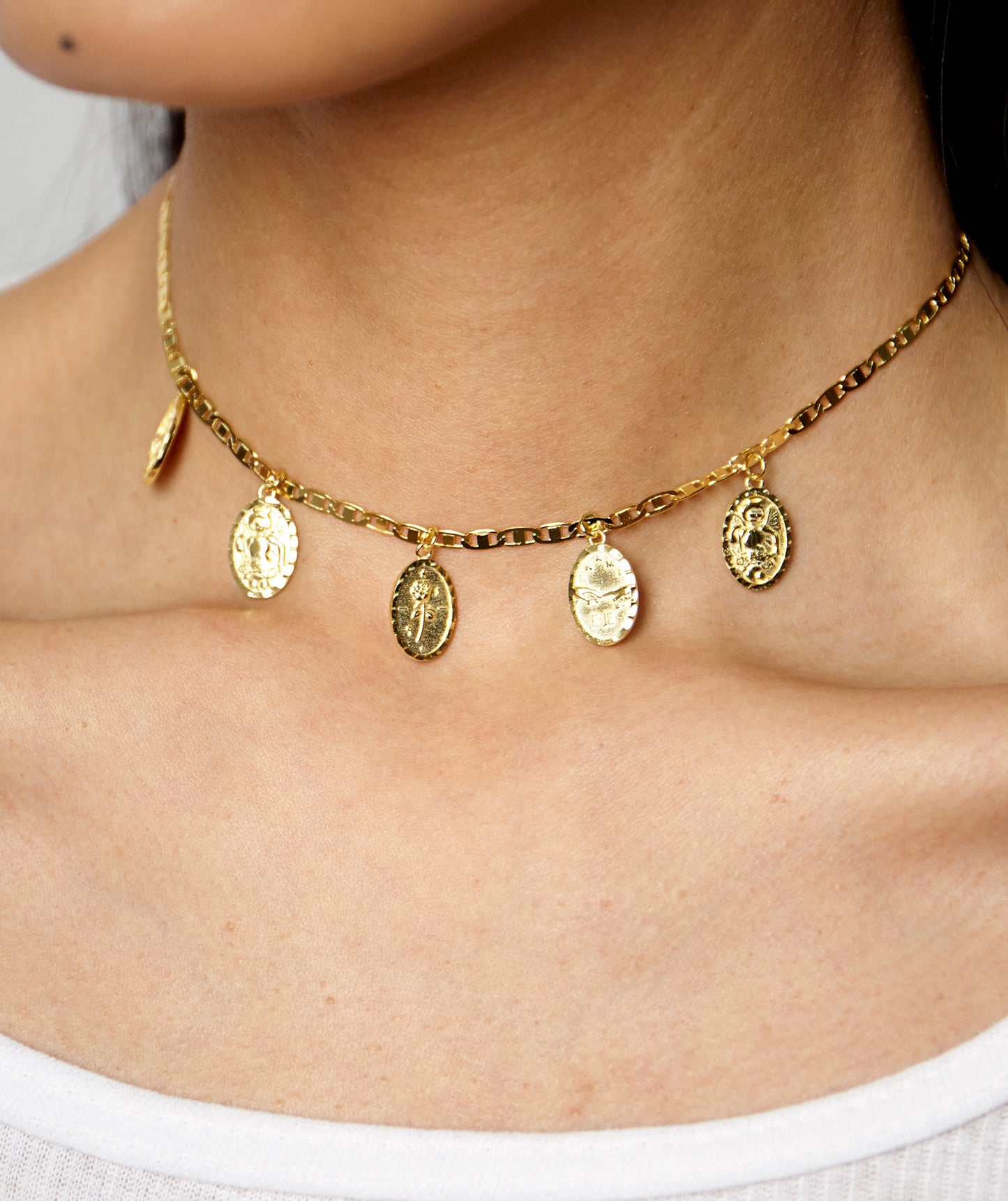 Shami Medallion Choker Necklace