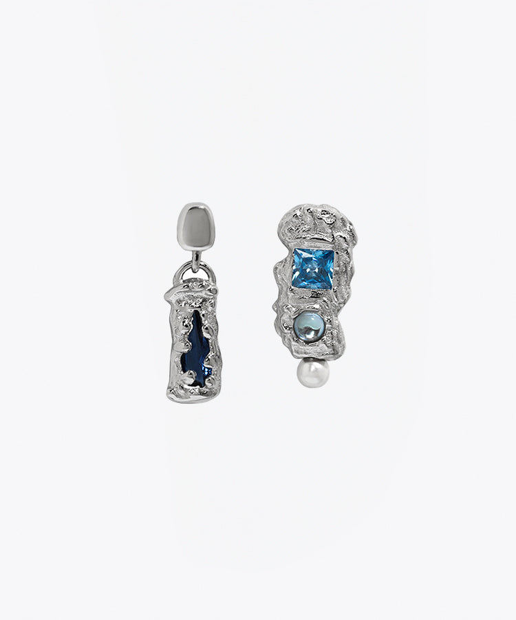 SHAMI Jewelry - Blue Pearl Stud Earrings