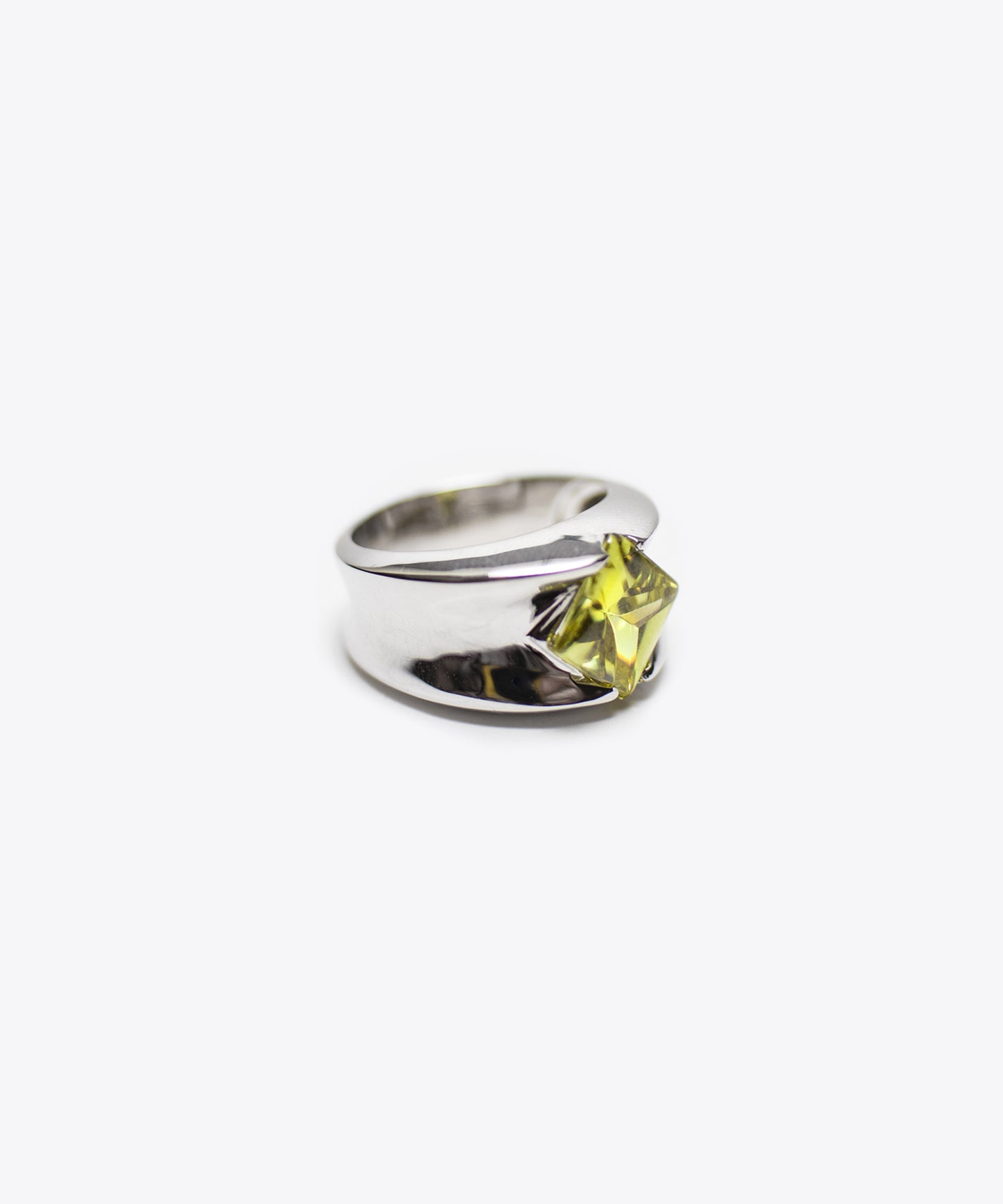 The Petro Chartreuse Ring
