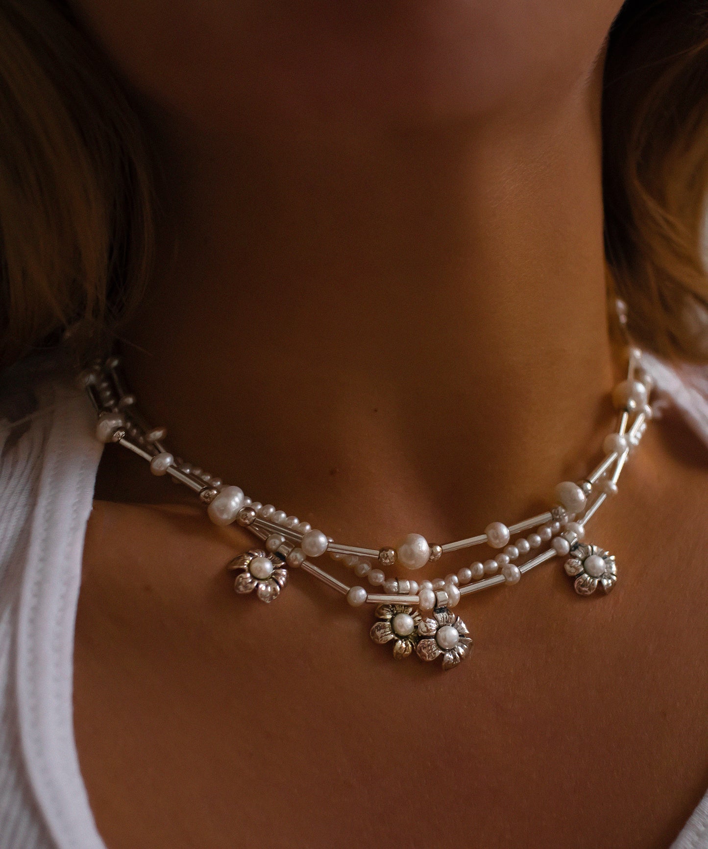 Daisies & Pearls Necklace